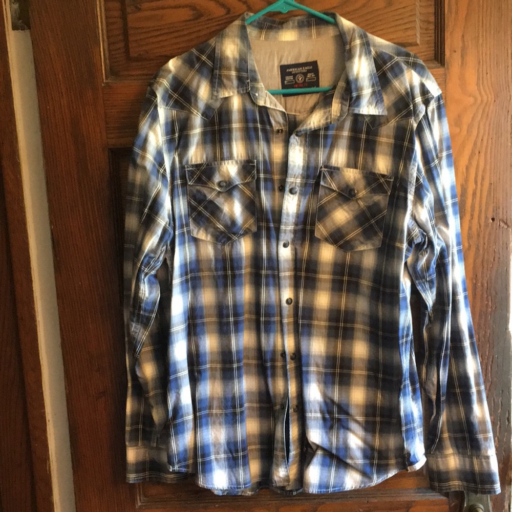 American Eagle Men Button Shirt